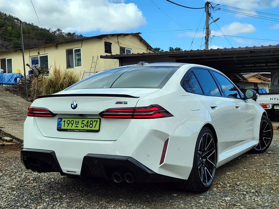 Фото 4 - BMW M5