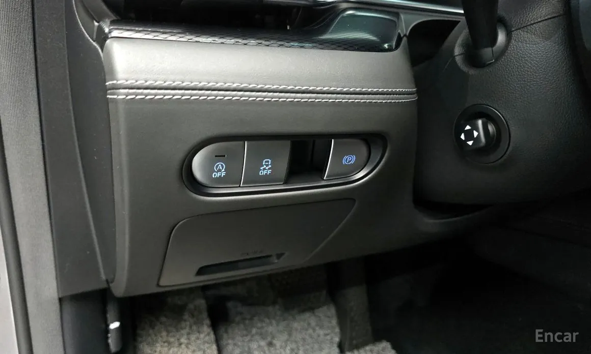 Фото 13 - Genesis G90