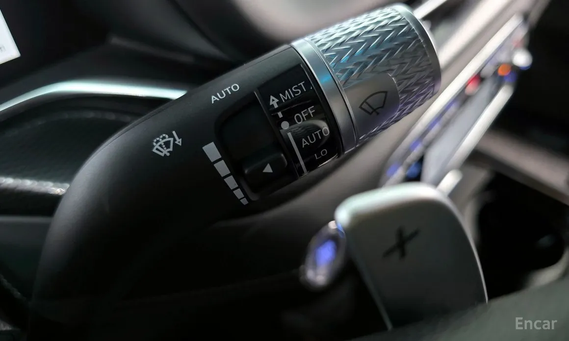 Фото 19 - Genesis G90