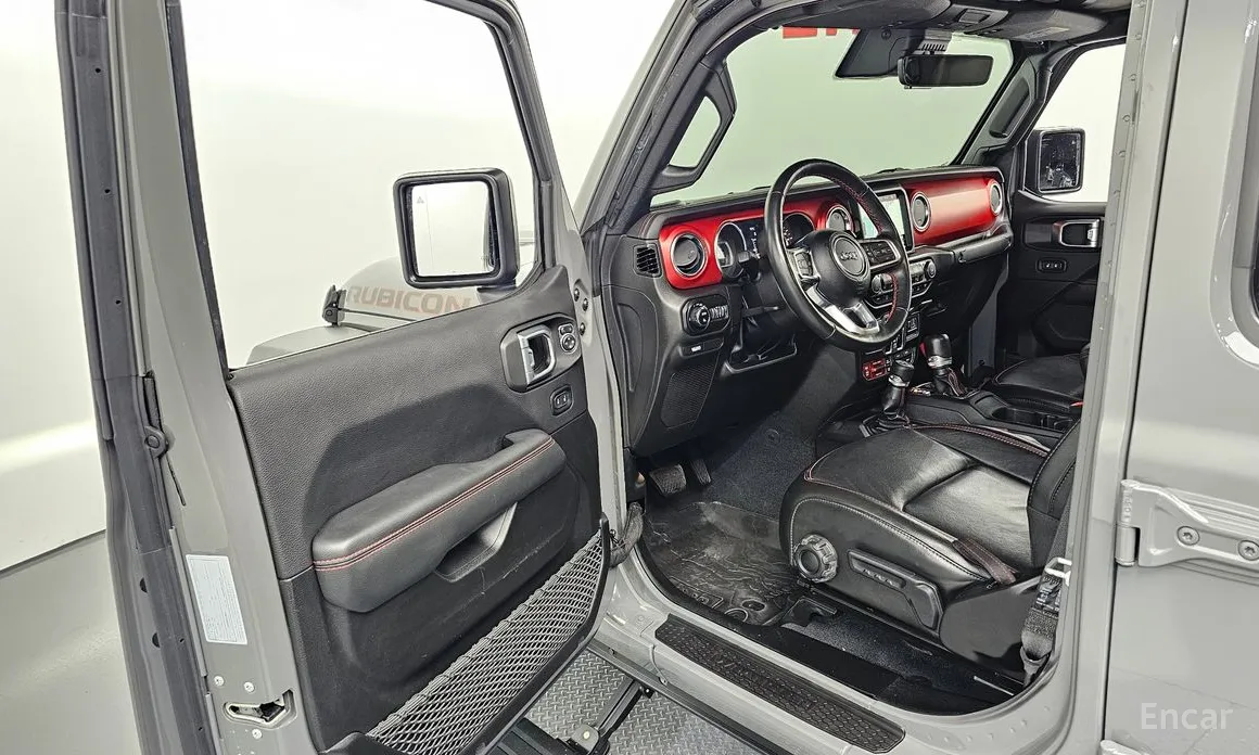 Фото 10 - Jeep Gladiator
