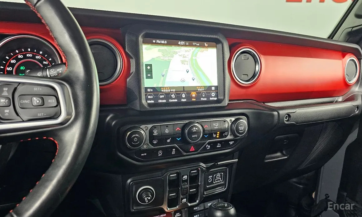 Фото 16 - Jeep Gladiator