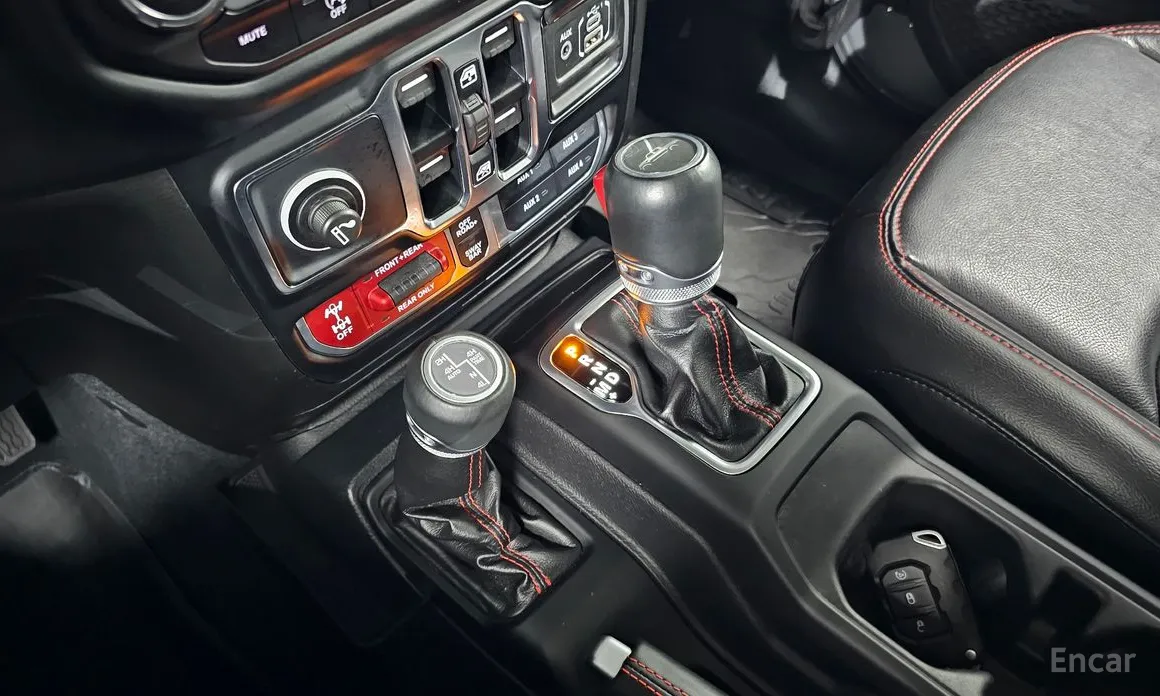 Фото 9 - Jeep Gladiator