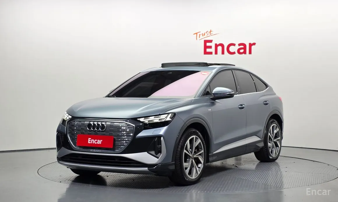 Фото 1 - Audi Q4 e-tron