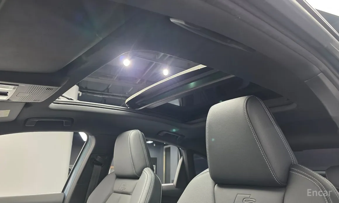 Фото 19 - Audi Q4 e-tron