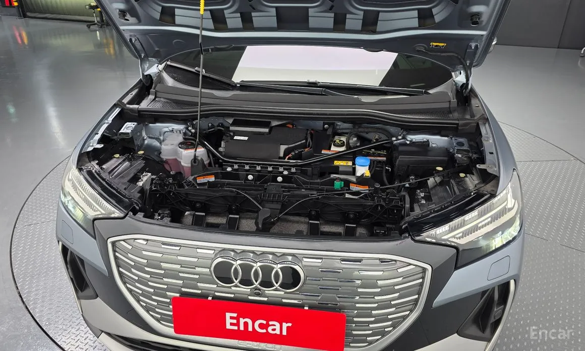 Фото 6 - Audi Q4 e-tron