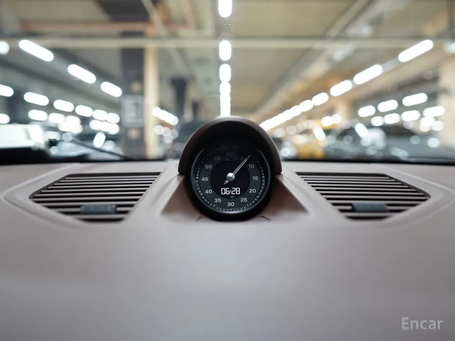 Фото 19 - Porsche 911