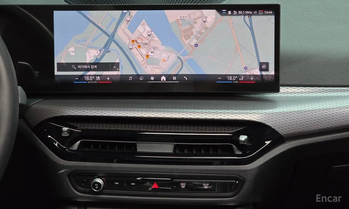 Photo 14 - BMW 3 Series