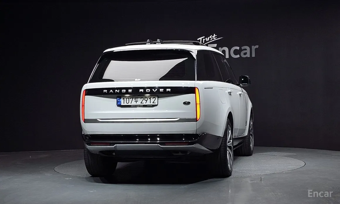 Photo 4 - Land Rover Range Rover