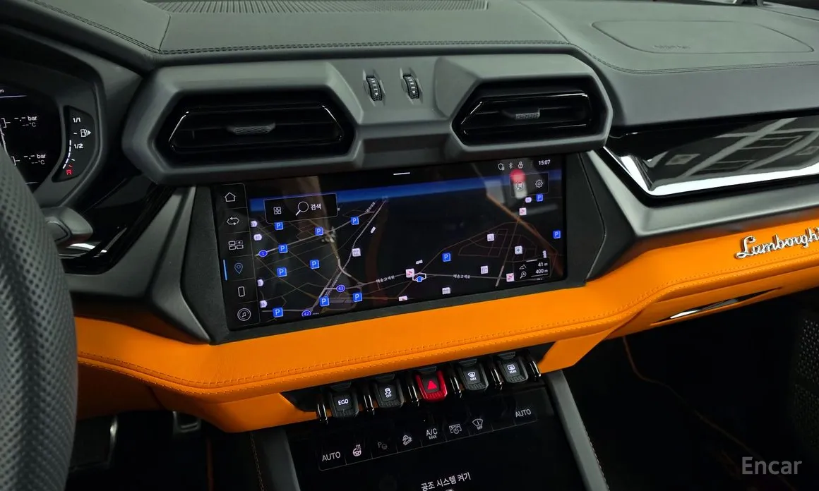 Фото 14 - Lamborghini Urus