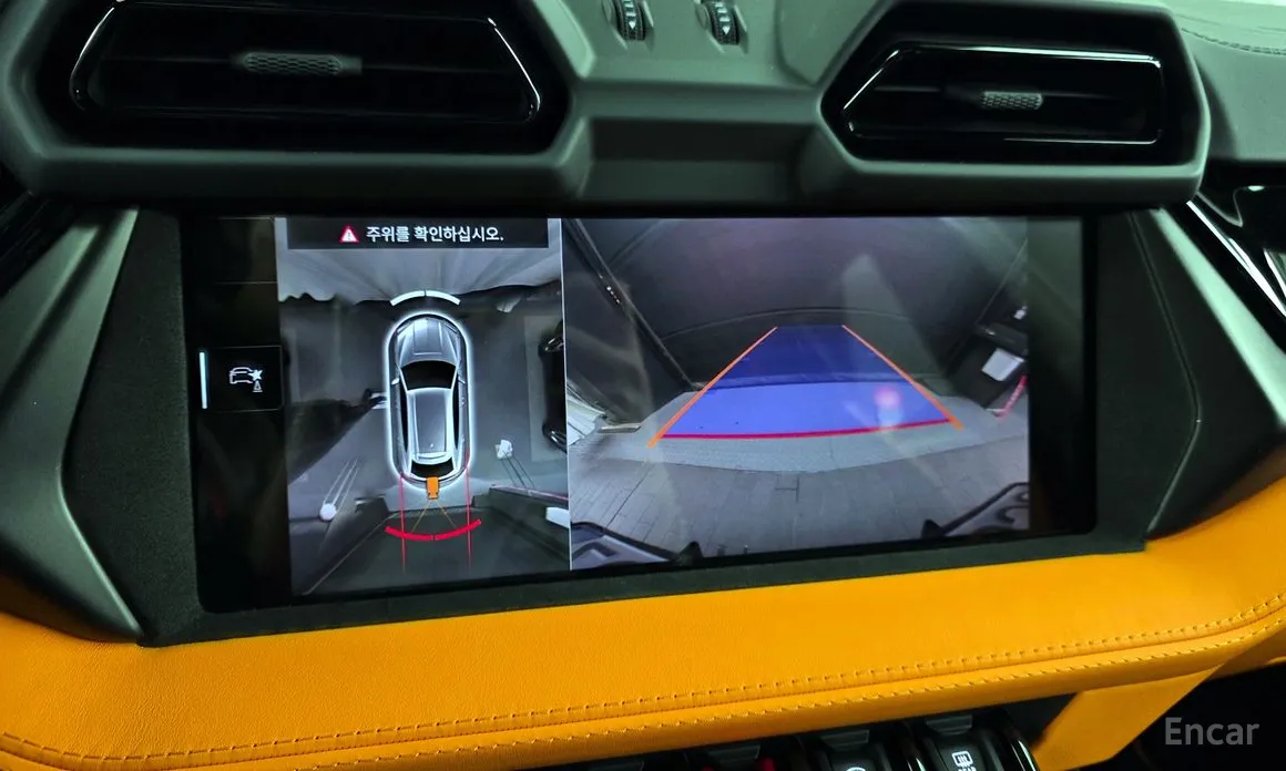 Фото 15 - Lamborghini Urus