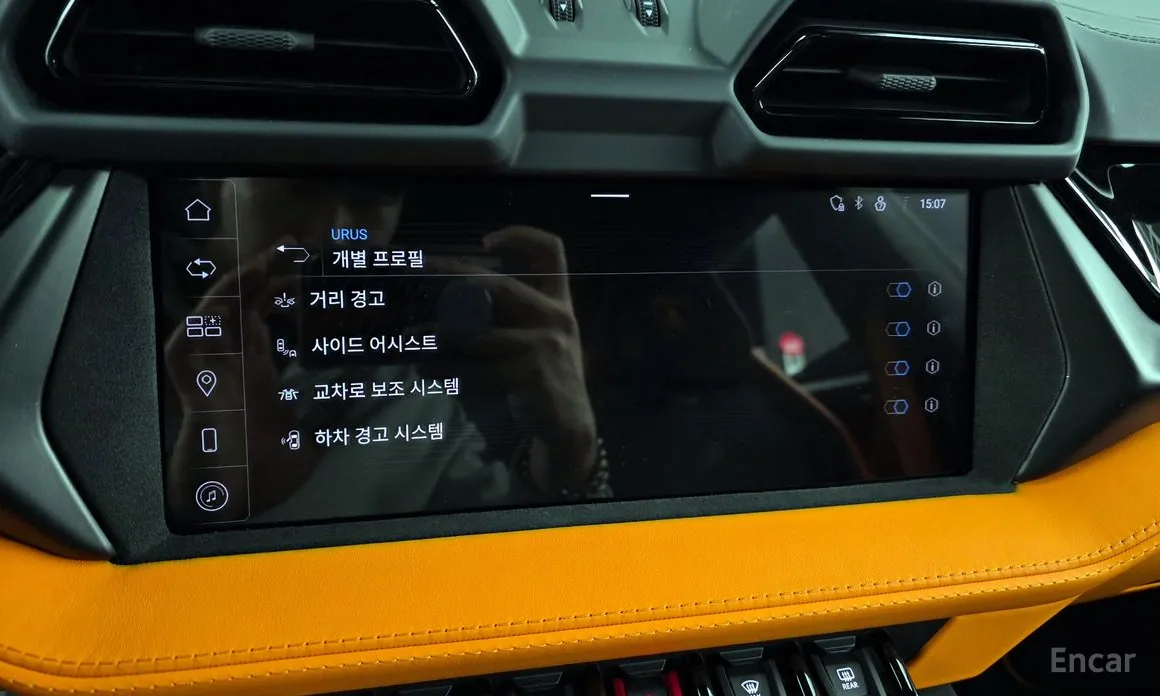 Фото 16 - Lamborghini Urus