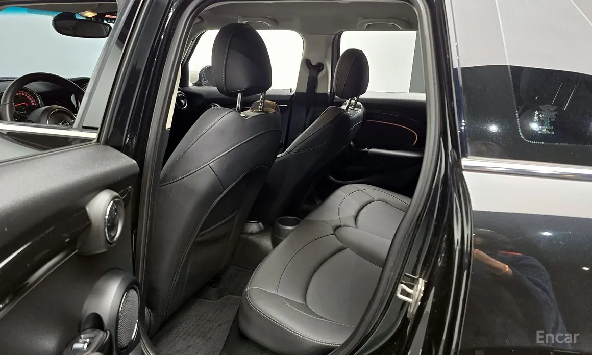 Фото 13 - Mini Cooper