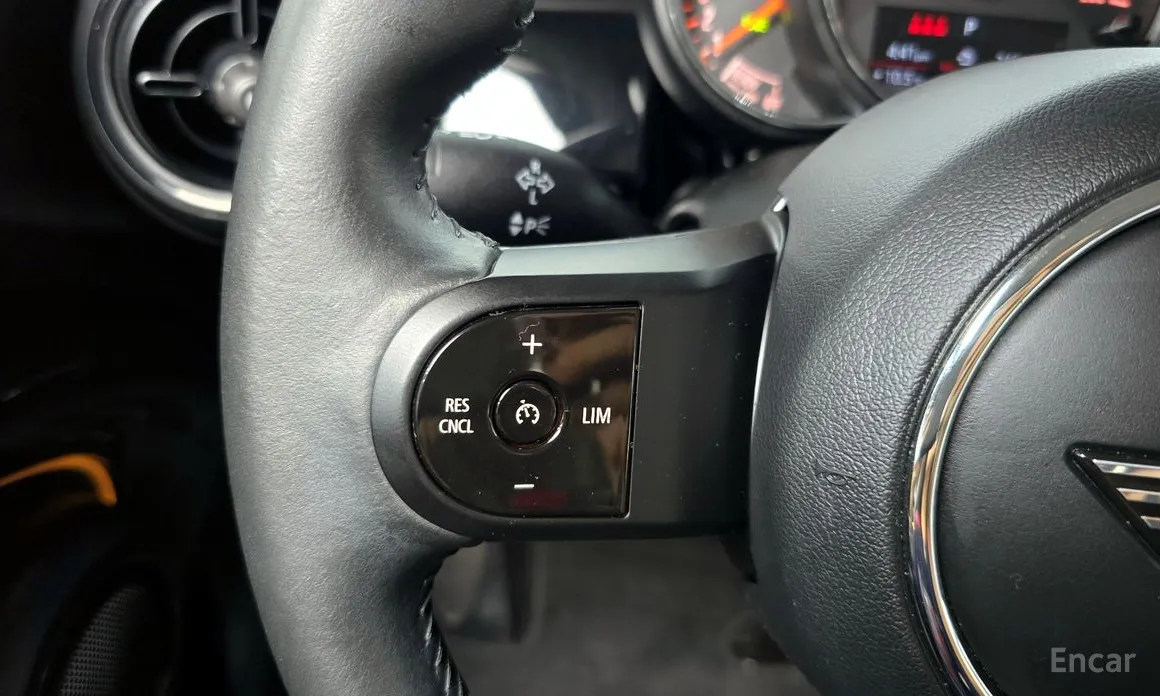 Фото 17 - Mini Cooper