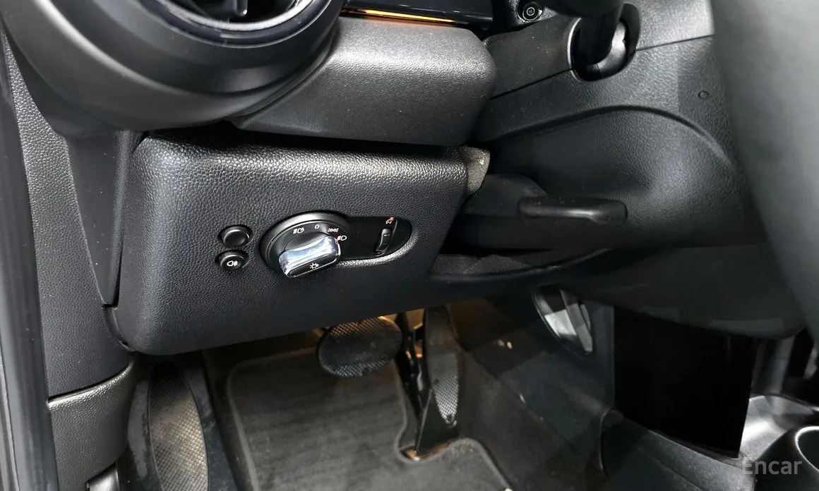 Фото 18 - Mini Cooper