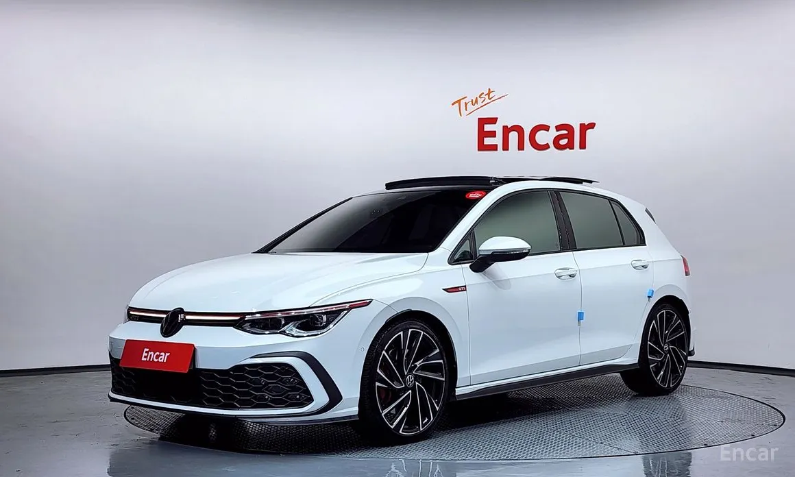 Photo 1 - Volkswagen Golf