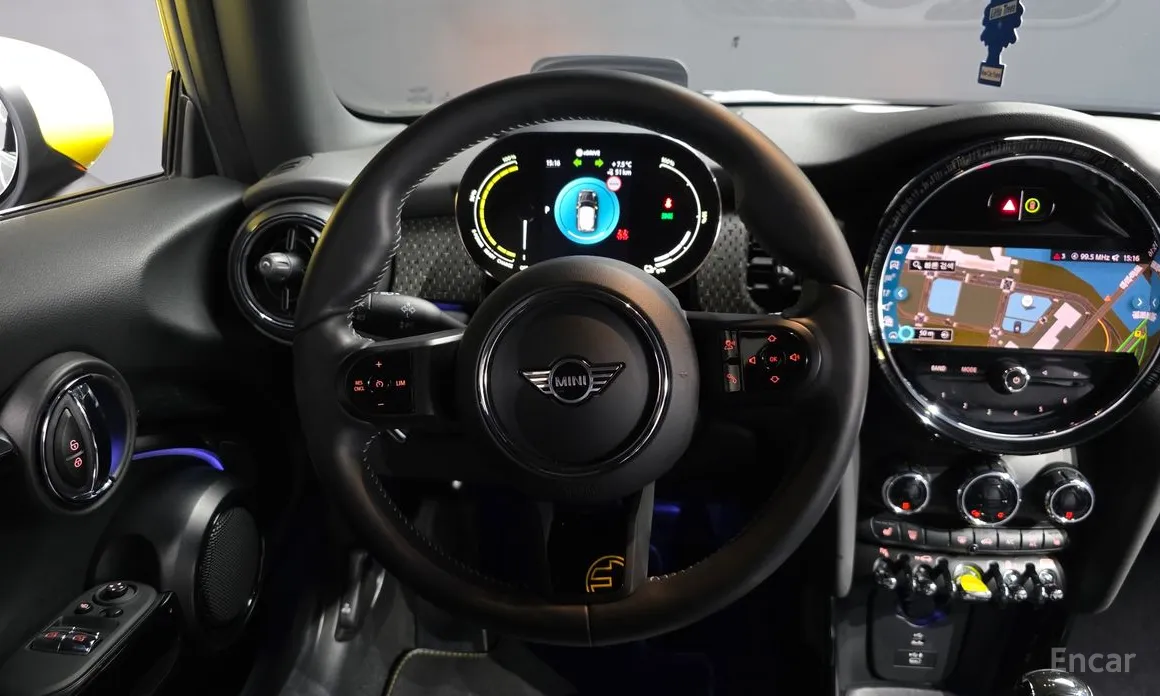 Фото 13 - Mini Cooper