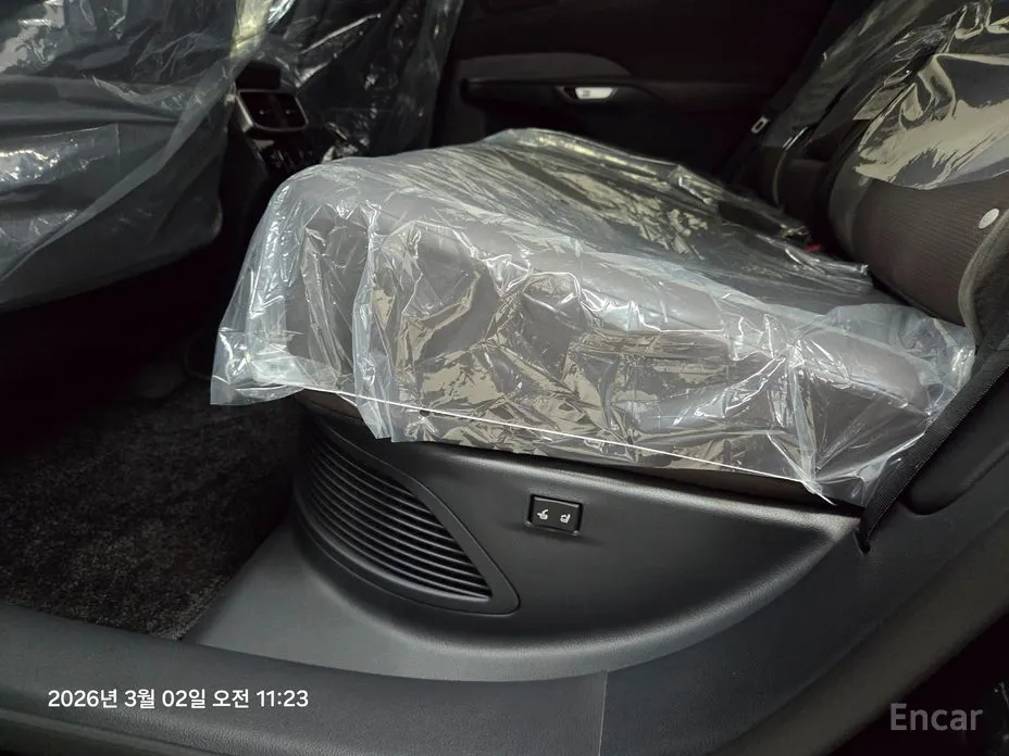 Фото 18 - Lexus RX