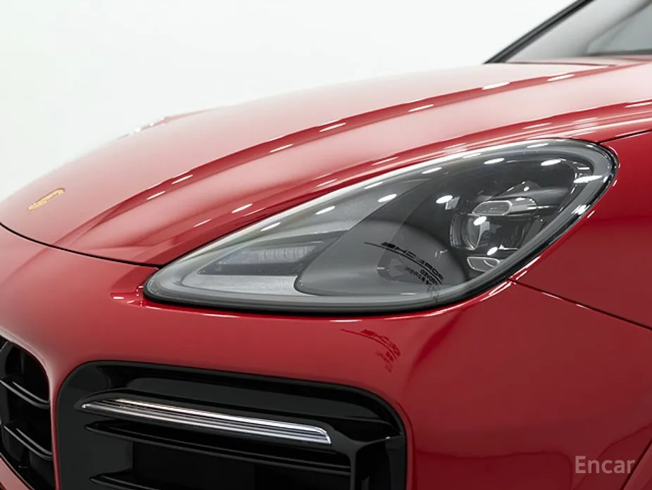 Фото 11 - Porsche Cayenne