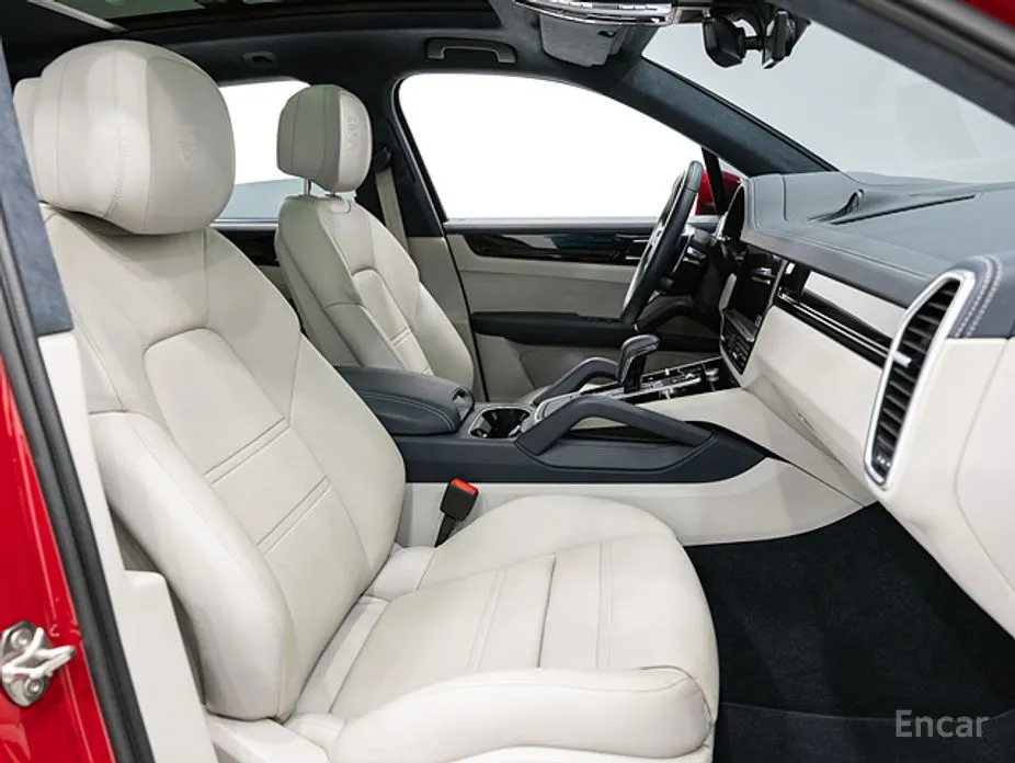 Фото 14 - Porsche Cayenne