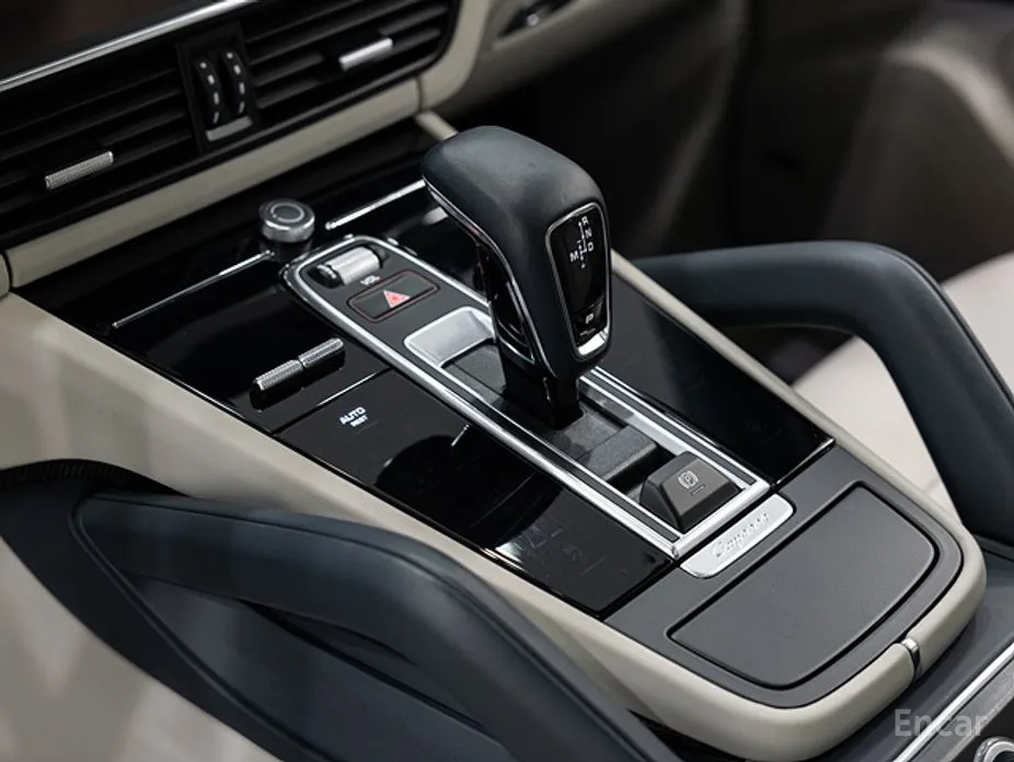 Фото 9 - Porsche Cayenne