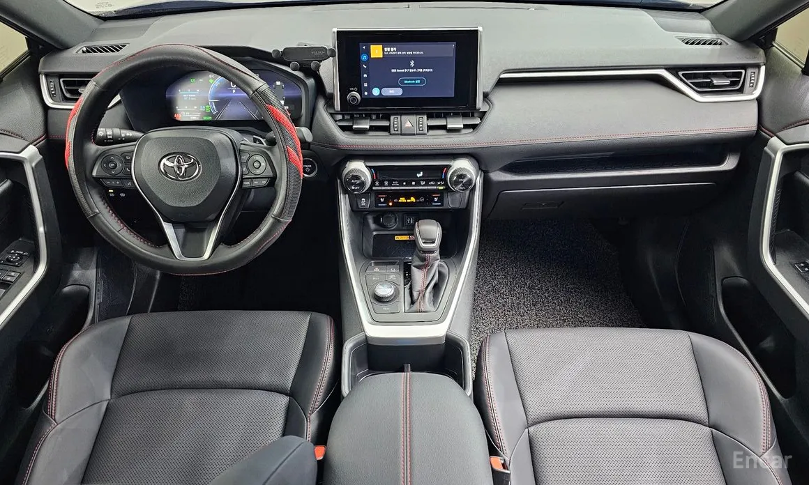 Фото 7 - Toyota RAV4