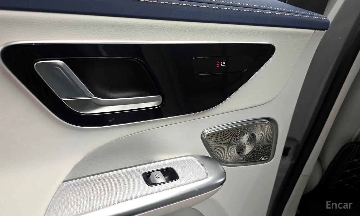 Фото 19 - Mercedes-Benz EQE