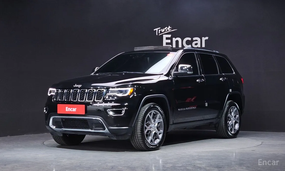 Фото 1 - Jeep Cherokee