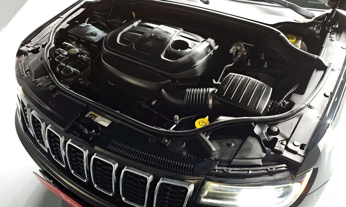 Фото 6 - Jeep Cherokee