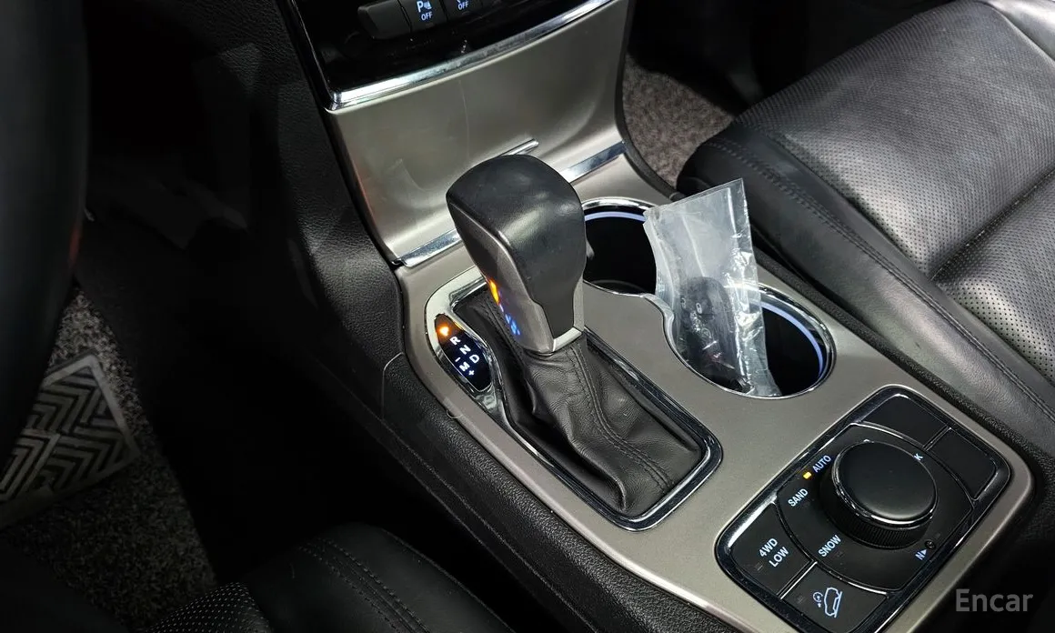 Фото 9 - Jeep Cherokee