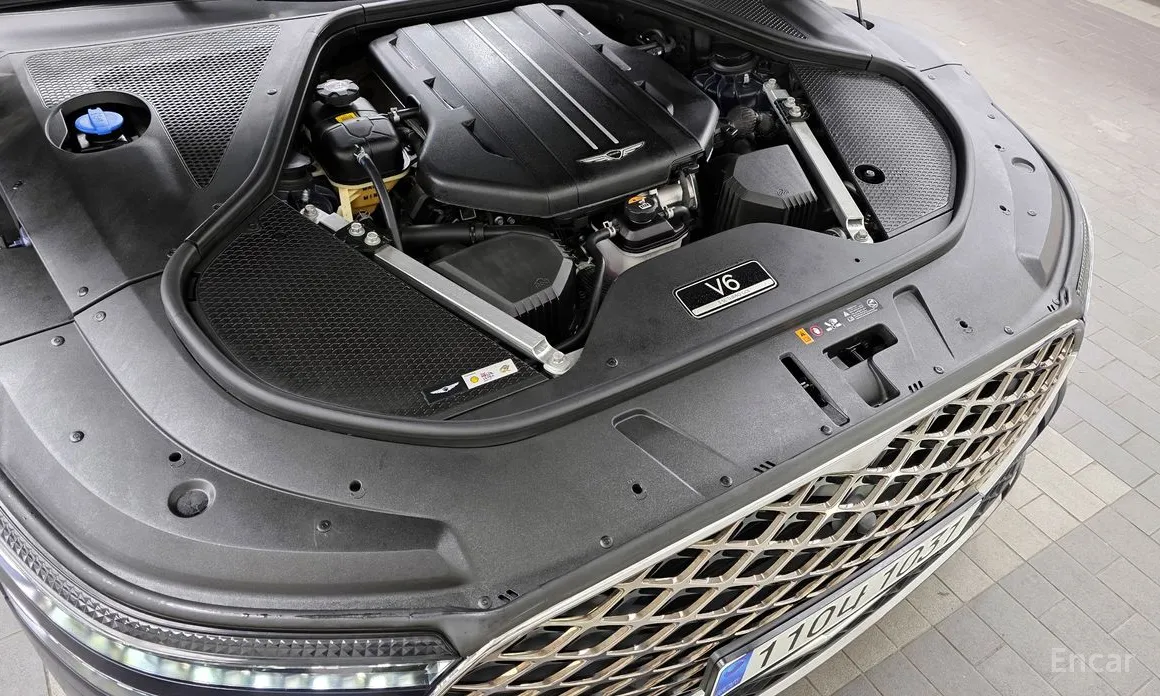 Фото 6 - Genesis G90