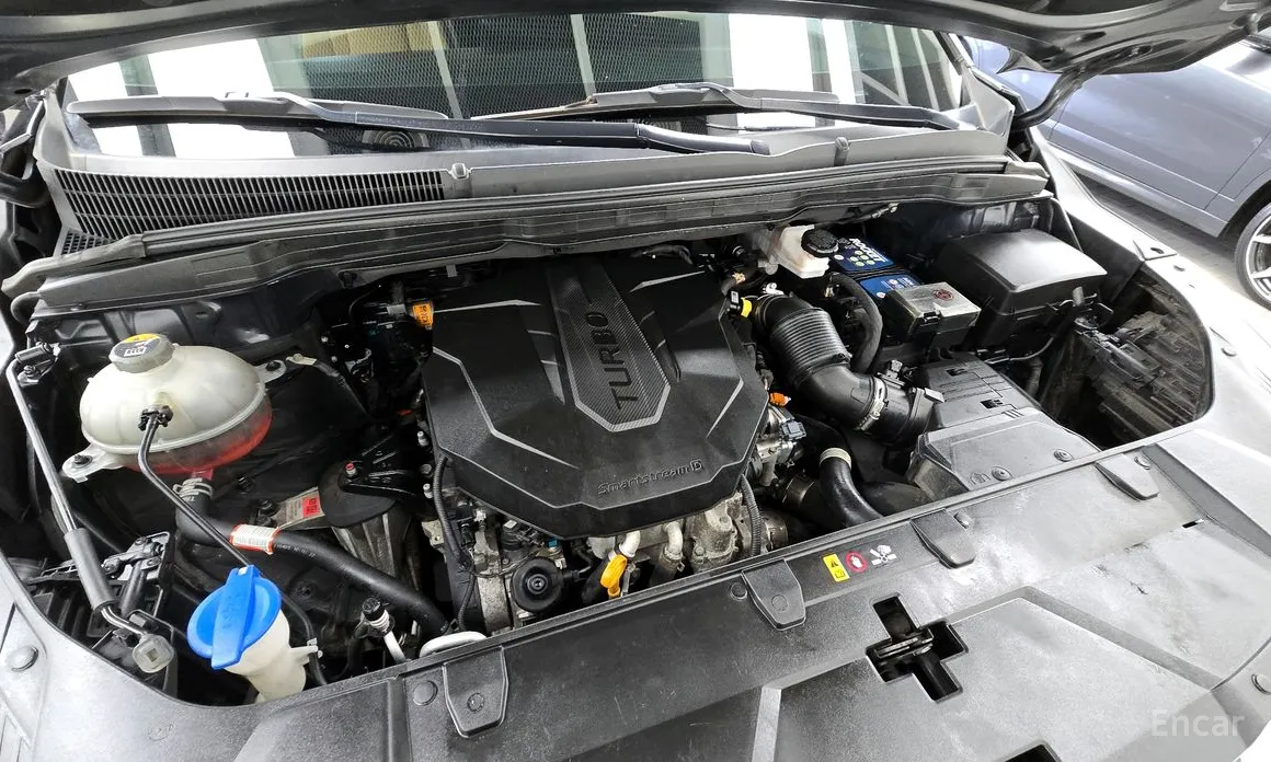 Photo 6 - Kia Carnival