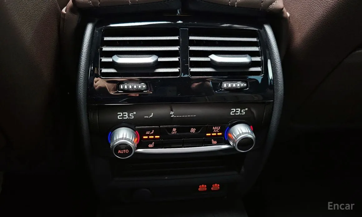 Фото 17 - BMW 5 Series