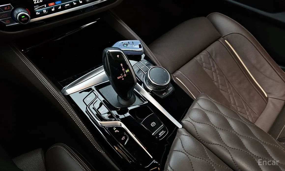 Фото 9 - BMW 5 Series