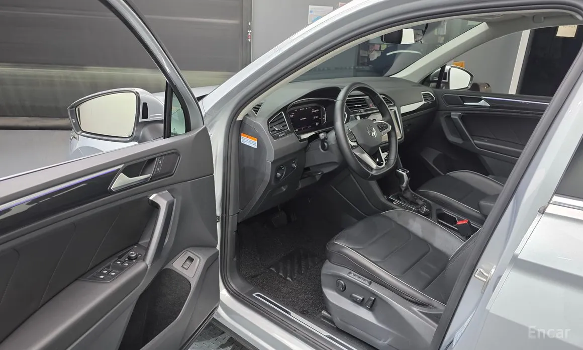 Фото 10 - Volkswagen Tiguan