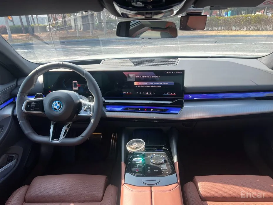 Фото 12 - BMW 5 Series