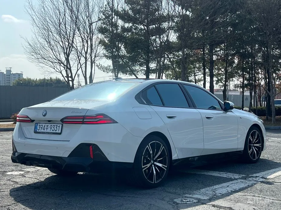 Фото 4 - BMW 5 Series