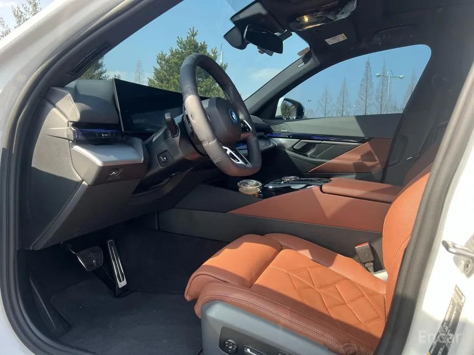 Фото 8 - BMW 5 Series