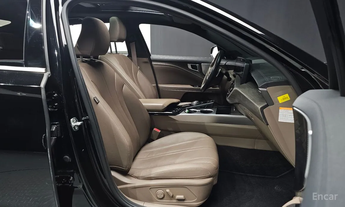 Фото 10 - Kia K8