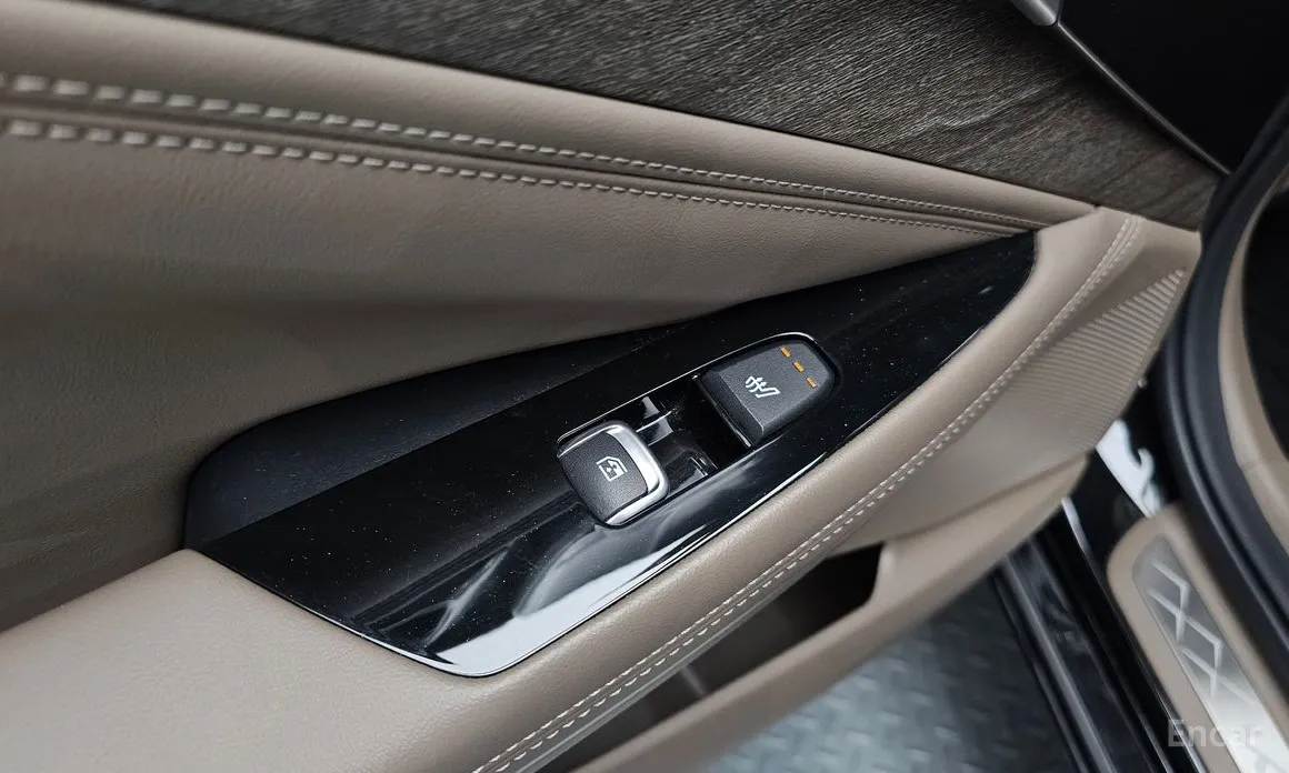 Фото 18 - Kia K8