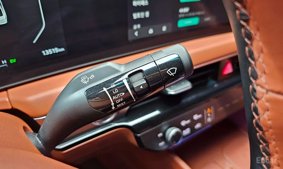 Фото 16 - Kia K8