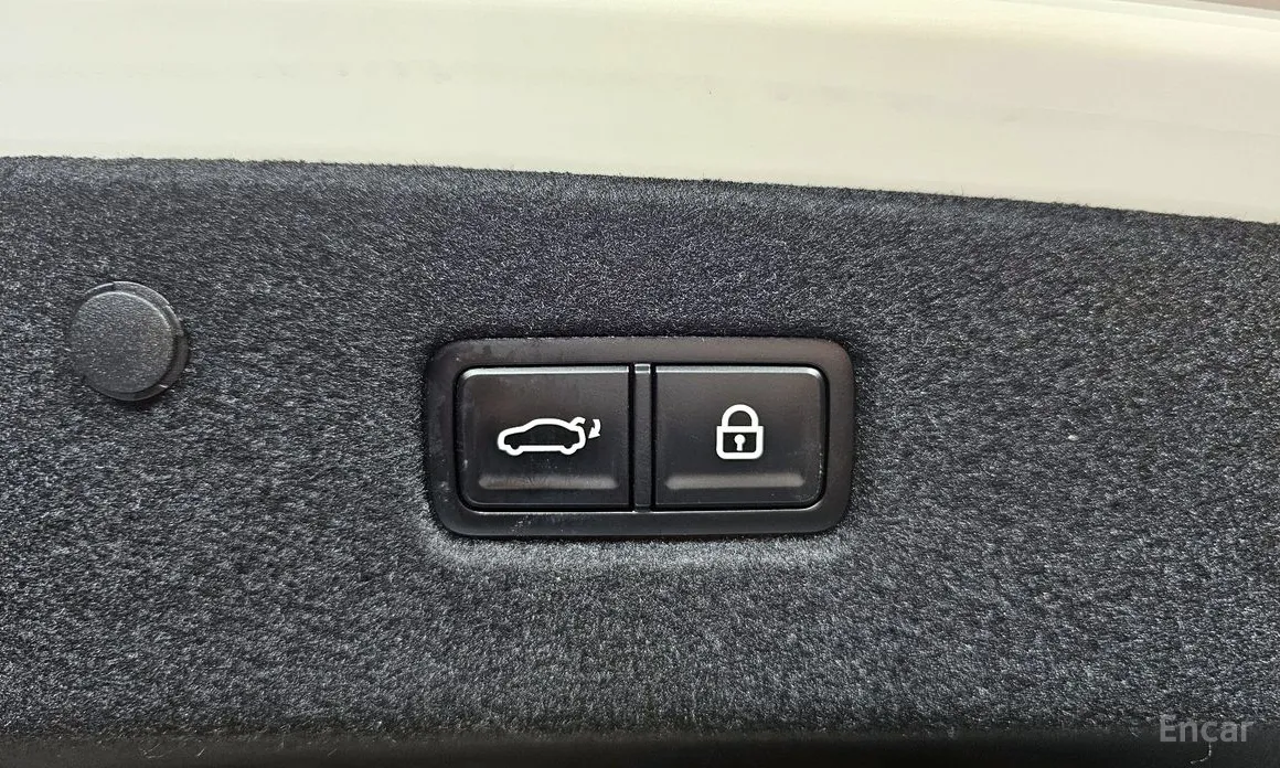 Фото 20 - Kia K8