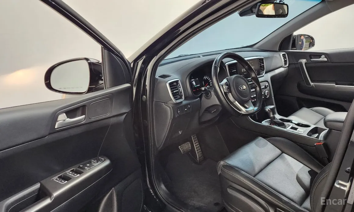 Фото 10 - Kia Sportage