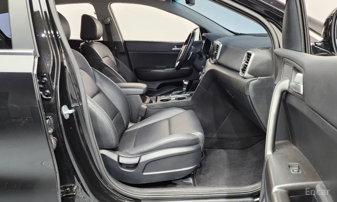 Фото 11 - Kia Sportage