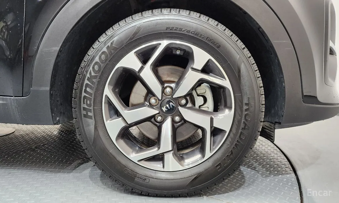 Фото 5 - Kia Sportage