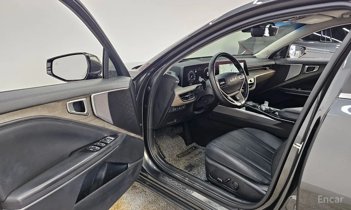 Фото 10 - Kia K8