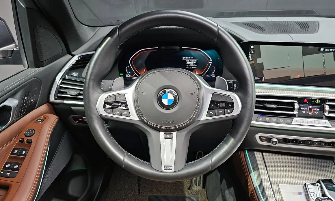 Фото 13 - BMW X5