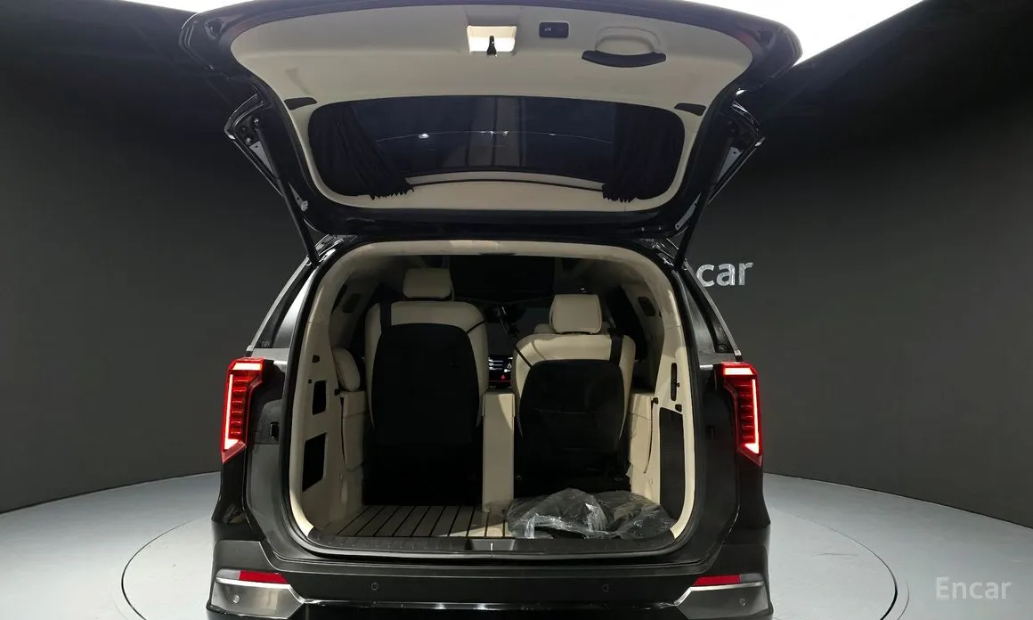 Фото 19 - Kia Carnival