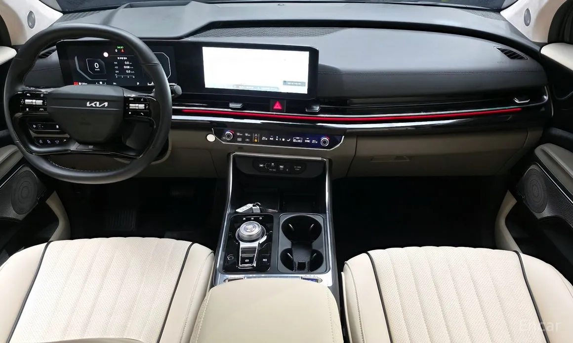 Фото 7 - Kia Carnival