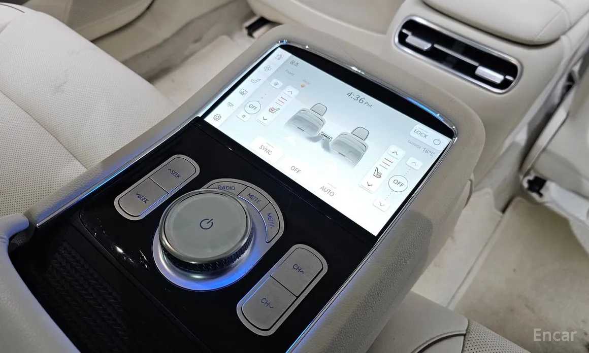 Фото 18 - Genesis G90