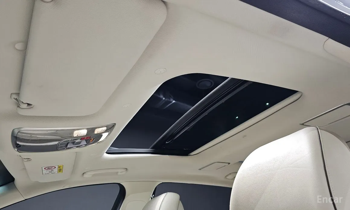 Фото 19 - Genesis G90